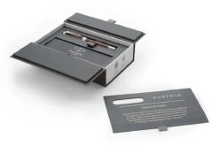 Parker® Parker Duofold Prestige Burgundy Chevron Centennial Vulpen -Schrijfgerei 1945418 Parker Duofold Prestige Burgundy Chevron Centennial Fountain Pen 3