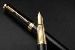 Parker® Parker Ingenuity Black Lacquer GT Vulpen -Schrijfgerei 2182006 Parker Ingenuity Black Lacquer GT FP 6