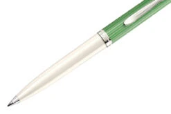 Pelikan Souverän Green/White M605 Vulpen En K605 Balpen Set -Schrijfgerei 818209 81822320Pelikan Souveran Green White Balpen