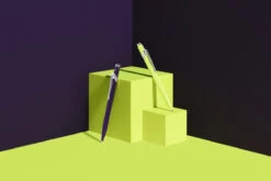 Caran D'Ache 849 Neon Yellow Balpen Limited Edition -Schrijfgerei Caran d Ache 849 Neon Yellow Ballpoint 7