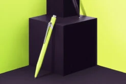 Caran D'Ache 849 Neon Yellow Balpen Limited Edition -Schrijfgerei Caran d Ache 849 Neon Yellow Ballpoint 8