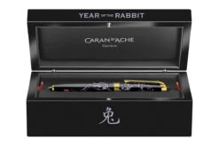 Caran D'Ache Year Of The Rabbit 2023 Limited Edition Vulpen 9 Caran D'Ache Year Of The Rabbit 2023 Limited Edition Vulpen -Schrijfgerei Caran d Ache Year of the Rabbit LE FP 5