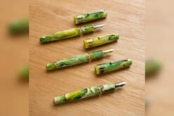 Leonardo Momento Zero Grande 2.0 'Dutch Pen Show 2023 - Tulip Fields' RT Vulpen -Schrijfgerei Leonardo DPS 2023 FP All 2