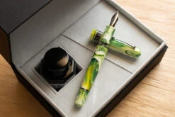 Leonardo Momento Zero Grande 2.0 'Dutch Pen Show 2023 - Tulip Fields' RT Vulpen -Schrijfgerei Leonardo DPS 2023 FP RT 3