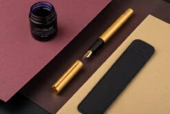 Otto Hutt Design 08 Yellow Gold Vulpen -Schrijfgerei OttoHutt D08 Yellow Gold FP 3