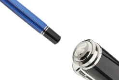 Pelikan Souverän M805 Black/Blue Vulpen -Schrijfgerei Pelikan M805 black blue fp 5