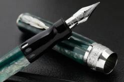 Pineider La Grande Bellezza Arco Desert Beetle Vulpen 5 Pineider La Grande Bellezza Arco Desert Beetle Vulpen -Schrijfgerei Pineider20Arco20Desert20Beetle20fp 3